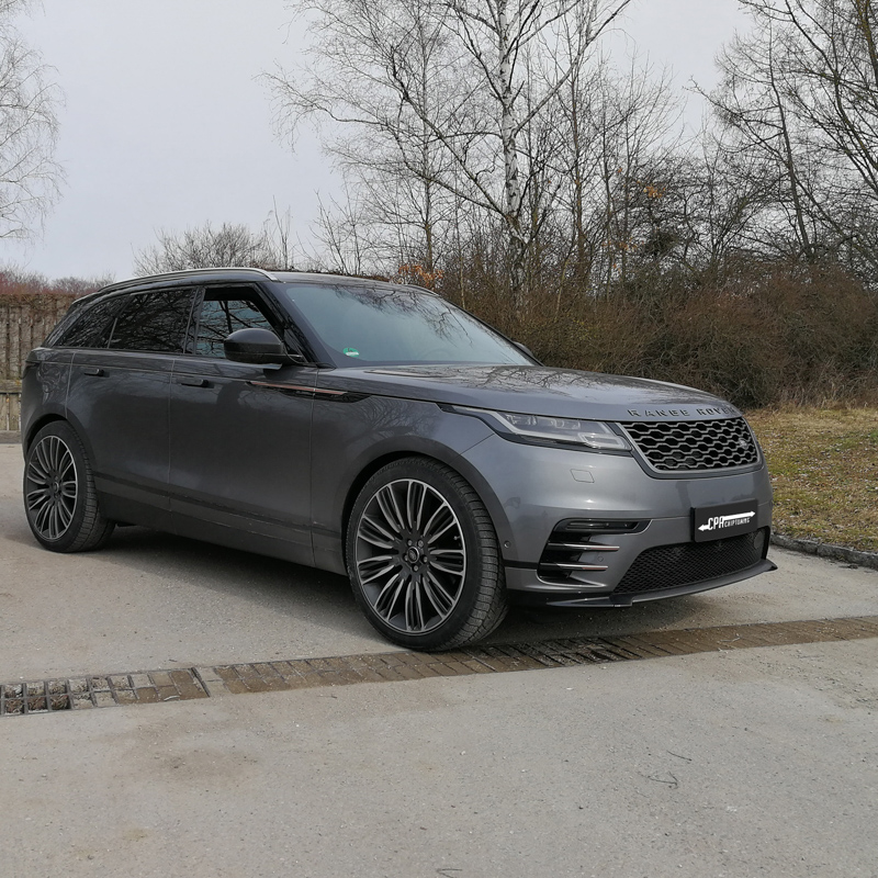 SUV di medie dimensioni con molto vapore