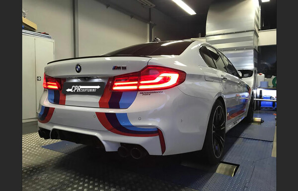 At the Test: BMW (F10) 550i read more