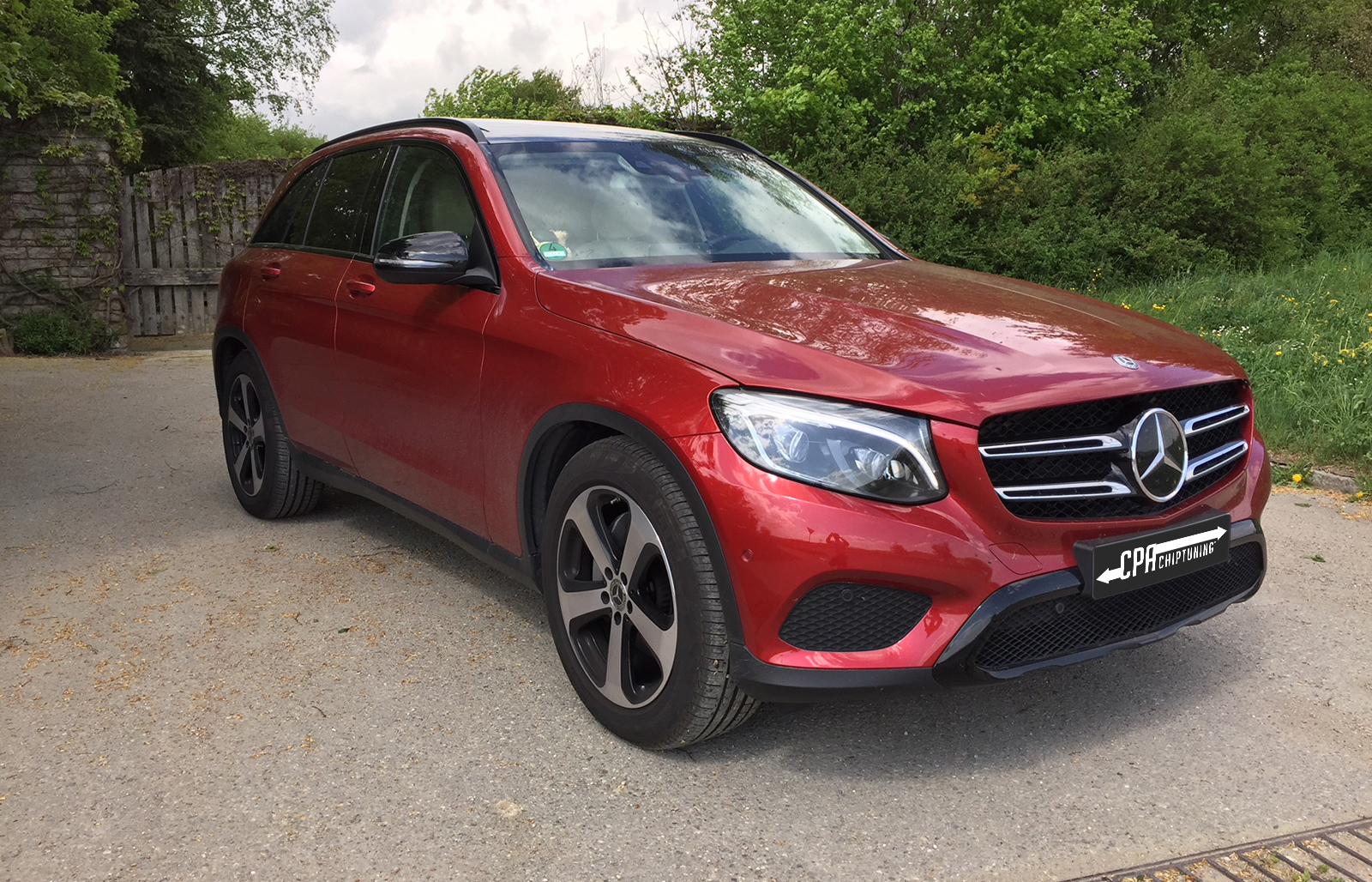Più potenza per la Mercedes GLC