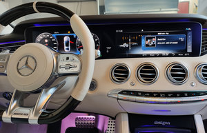 Prova al banco di prova con la Mercedes S63