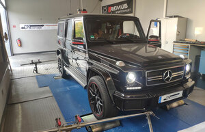 Mercedes G 500 al banco di prova